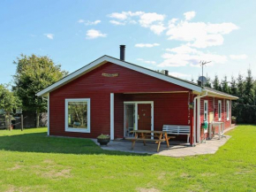 6 person holiday home in Hadsund